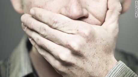 how to cure bad breath fast